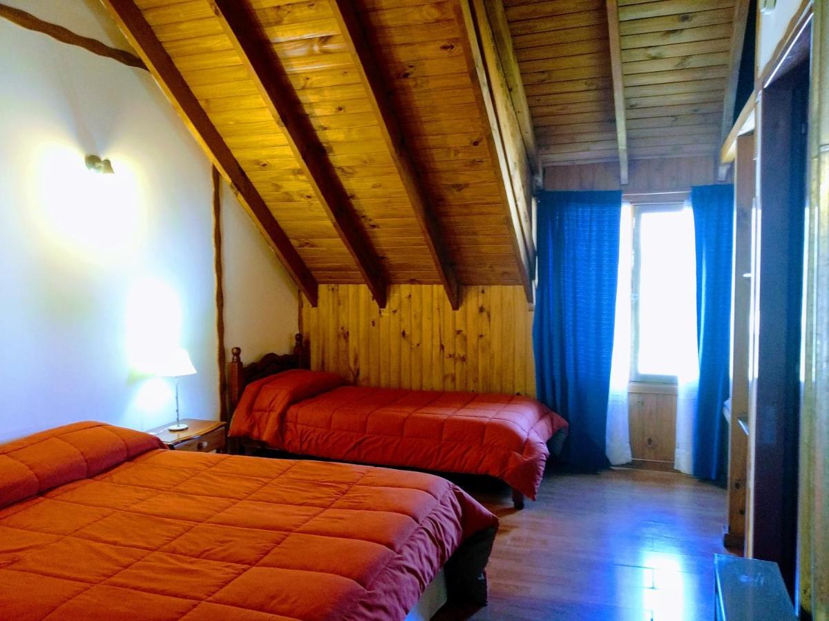 Constantino Hostel By Lo De Guille Эль-Чальтен Экстерьер фото