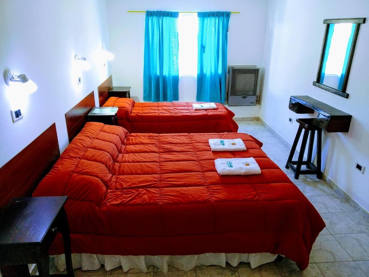 Constantino Hostel By Lo De Guille Эль-Чальтен Экстерьер фото
